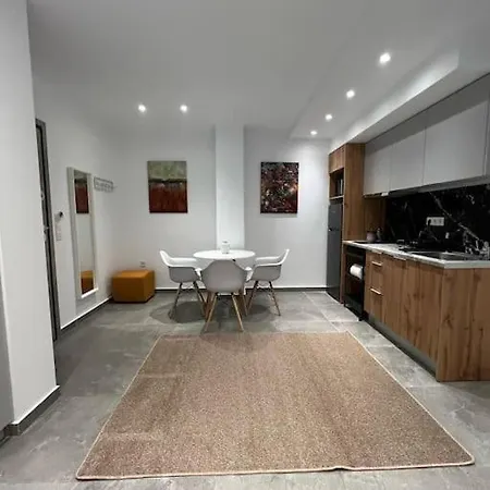 Apartment Mv In The Center Of - Secured Area *